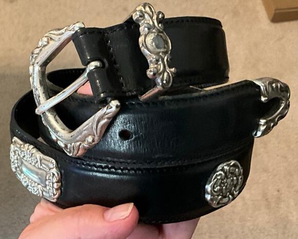 Fossil Accessories - Fossil Women's BT770500101 Small Black Silver Conch Leather Belt